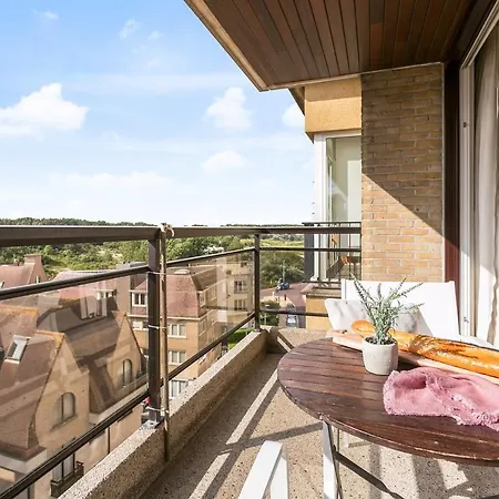 公寓 Sunny With Terrace At 100 Meters From Beach